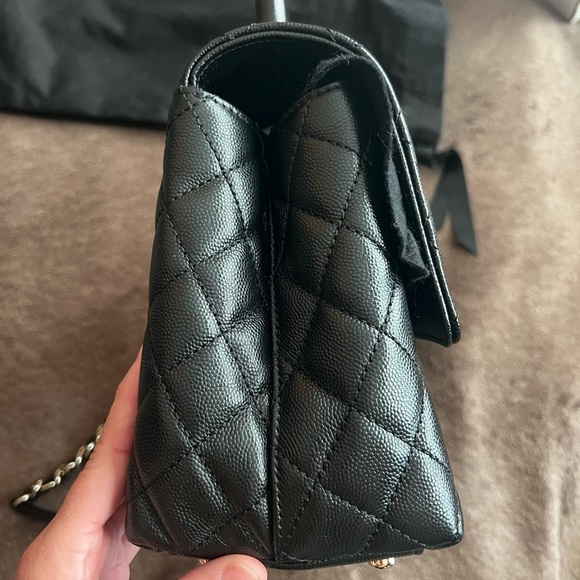 CHANEL COCO HANDLE CAVIAR MEDIUM BAG CC LOGO - Picture 10 of 13